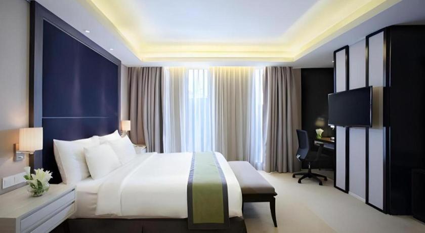 Hotel Grandhika Iskandarsyah Jacarta Exterior foto