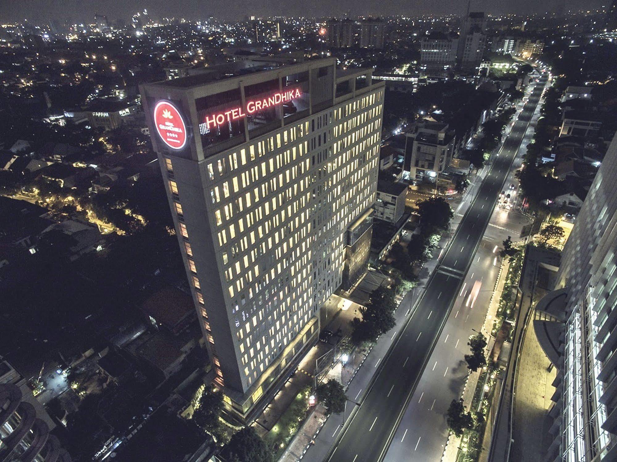 Hotel Grandhika Iskandarsyah Jacarta Exterior foto